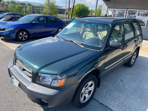 Used 2005 Subaru Forester 2.5X AWD/4WD image 2