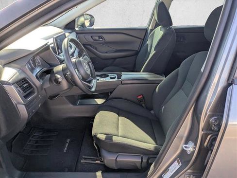 Used 2024 Nissan Rogue S image 14