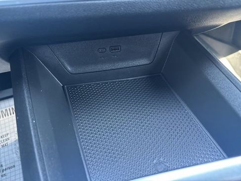 Used 2026 Chevrolet Equinox LT w/ Convenience Package II image 40