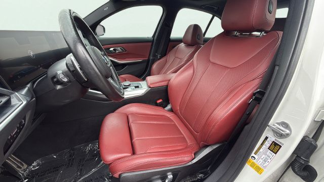 Used 2023 BMW 330i Sedan w/ M Sport Package RWD image 13