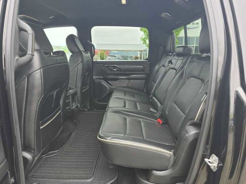 Used 2022 RAM 1500 Limited AWD/4WD image 16