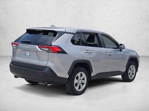 Used 2023 Toyota RAV4 LE FWD image 5