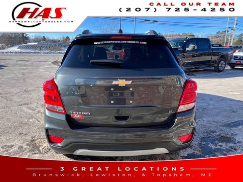 Used 2018 Chevrolet Trax LT w/ LT Convenience Package image 5