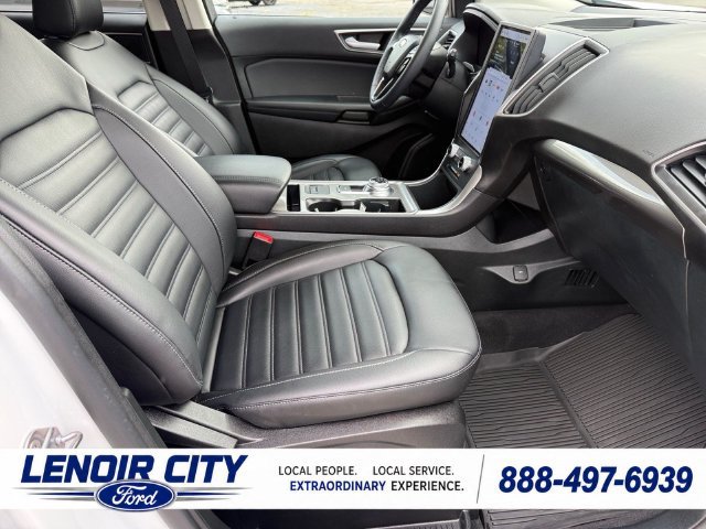 Certified 2024 Ford Edge SEL w/ Convenience Package AWD/4WD image 13
