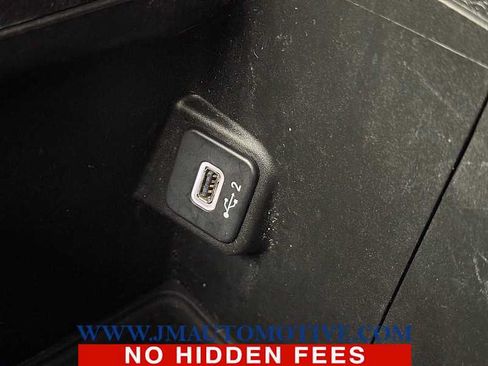 Used 2020 Jeep Wrangler Sport AWD/4WD image 40