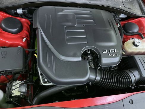 Used 2022 Dodge Charger SXT image 30