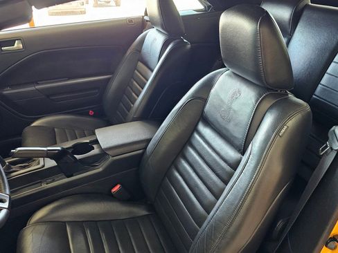 Used 2007 Ford Mustang Shelby GT500 RWD image 12