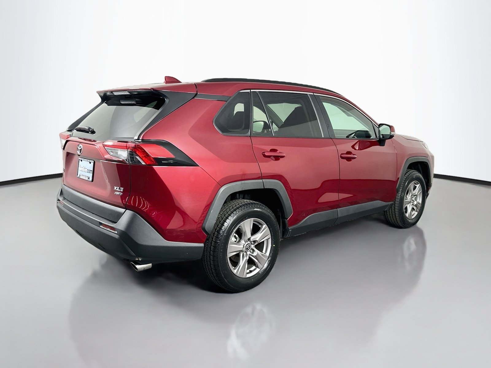 Certified 2022 Toyota RAV4 XLE w/ Convenience Package AWD/4WD image 7
