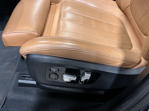 Used 2022 BMW X5 xDrive40i AWD/4WD image 19