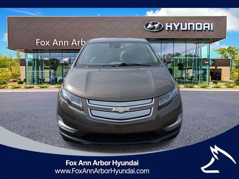 Used 2014 Chevrolet Volt Premium w/ Premium Trim Package FWD image 8