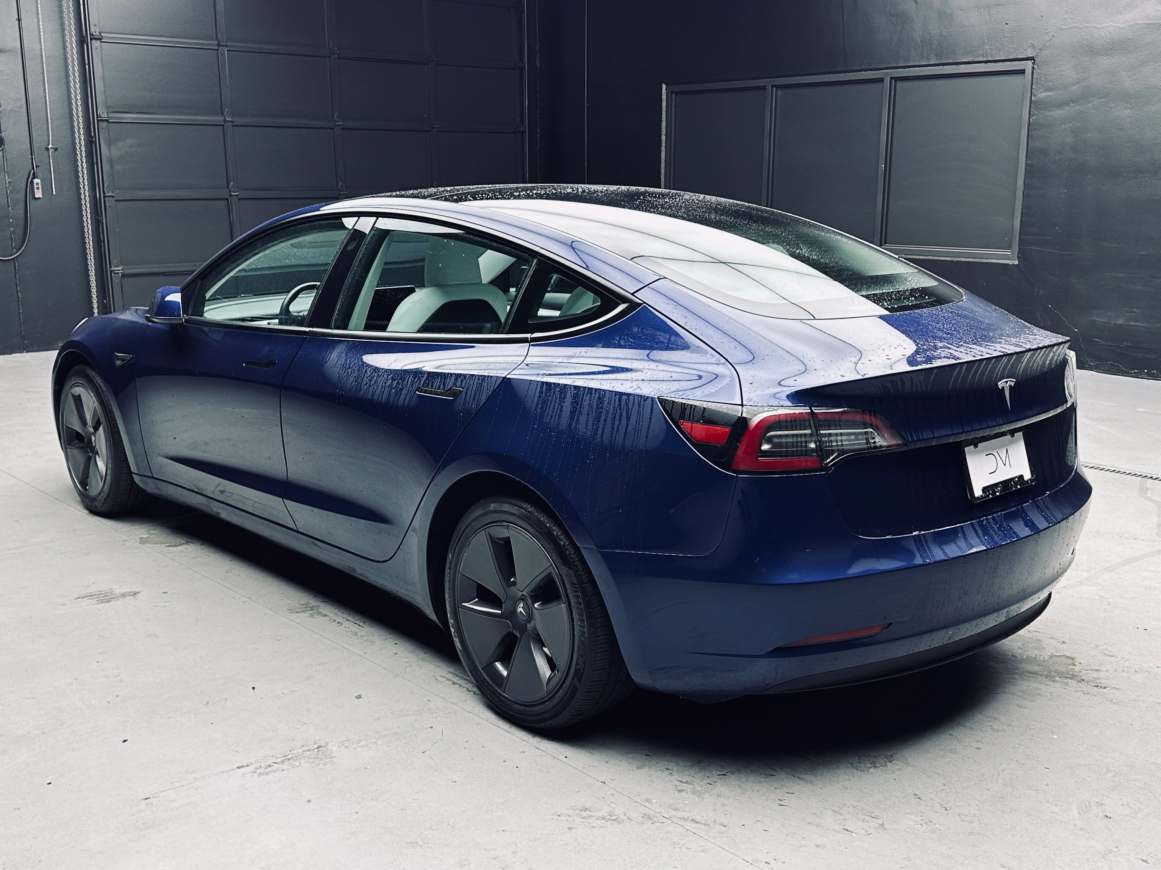 Used 2023 Tesla Model 3 Standard Range RWD image 5