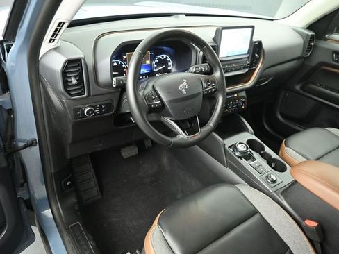 Certified 2024 Ford Bronco Sport Outer Banks AWD/4WD image 9