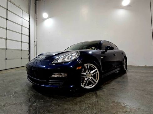 Used 2012 Porsche Panamera w/ Premium Pkg RWD image 38