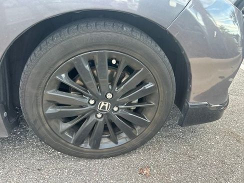 Used 2018 Honda Fit Sport image 15
