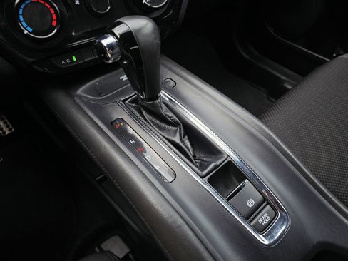 Used 2021 Honda HR-V Sport image 24