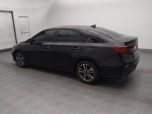 Used 2022 Kia Forte LXS w/ LXS Technology Package FWD image 3