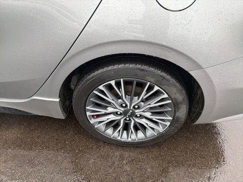 Used 2024 Kia Forte GT-Line image 23