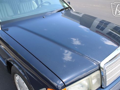 Used 1993 Mercedes-Benz 190 E 2.6 image 38