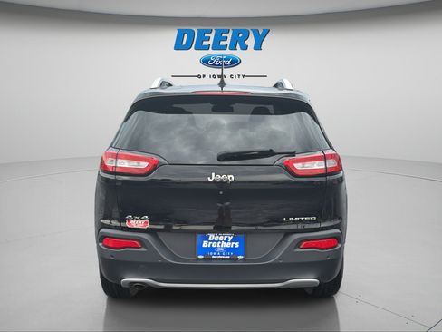 Used 2018 Jeep Cherokee Limited AWD/4WD image 11