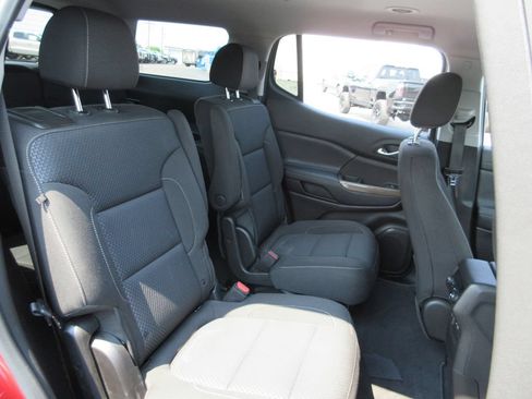 Certified 2021 GMC Acadia SLE w/ Driver Convenience Package FWD image 21