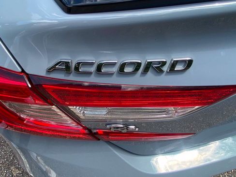 Used 2021 Honda Accord Sport image 40