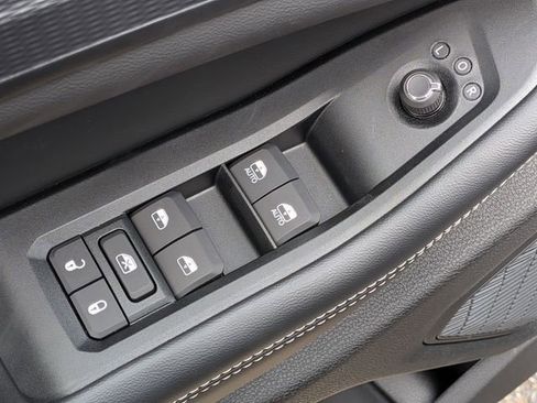 New 2026 Jeep Grand Cherokee Laredo X AWD/4WD image 23