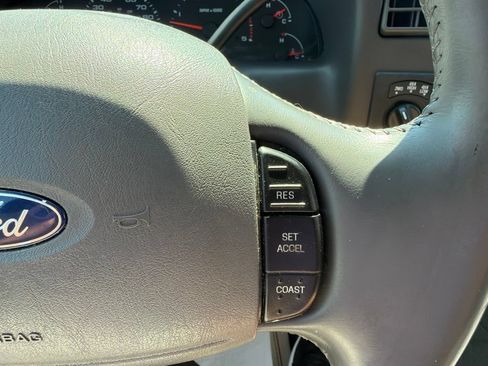 Used 2004 Ford F250 Lariat AWD/4WD image 41