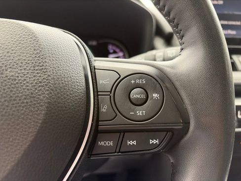 Used 2020 Toyota RAV4 Limited w/ Limited Grade Weather Package AWD/4WD image 10