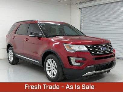 Used 2017 Ford Explorer XLT w/ Equipment Group 202A