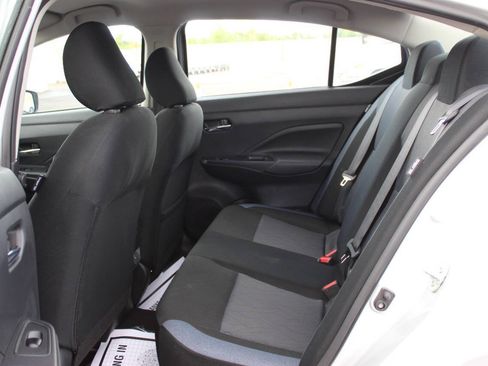 Used 2025 Nissan Versa SV FWD image 14