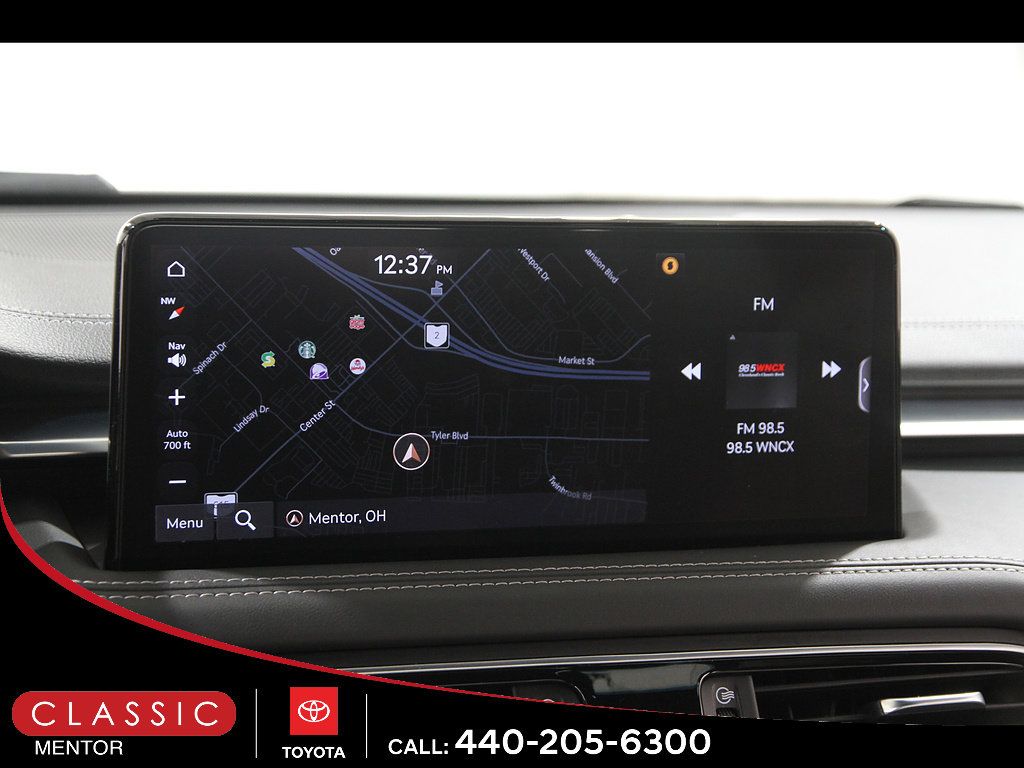 Used 2023 Genesis G70 2.0T AWD/4WD image 10