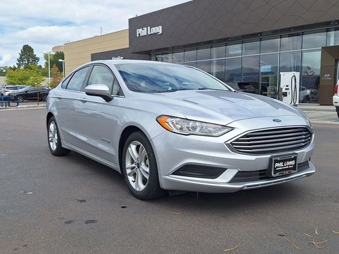 Used 2018 Ford Fusion S image 1