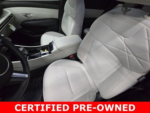 Certified 2025 Hyundai Tucson SEL AWD/4WD image 16