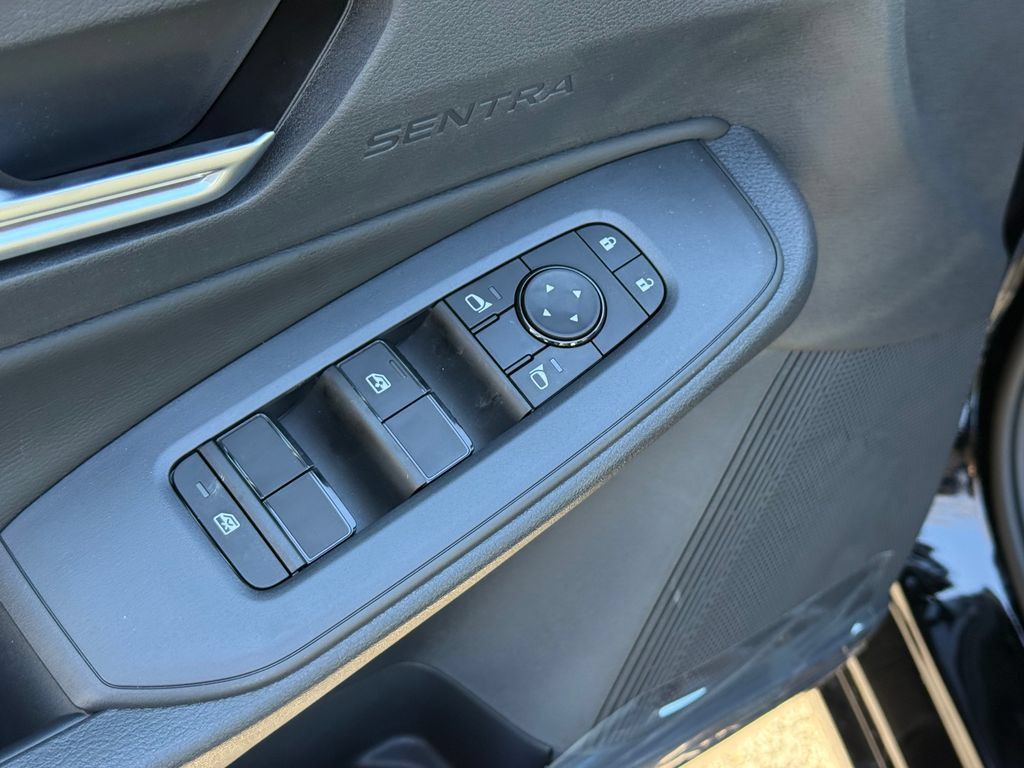 Used 2026 Nissan Sentra SV w/ SV Convenience Package FWD image 15