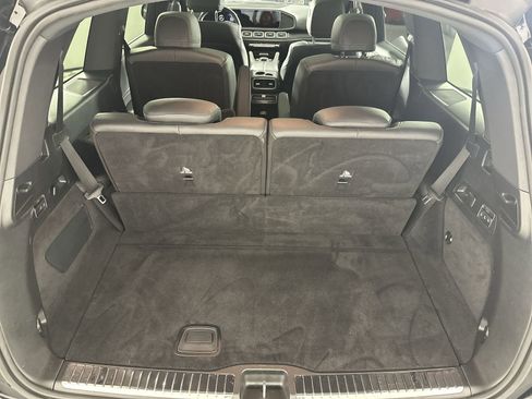 Used 2024 Mercedes-Benz GLS 450 4MATIC image 25