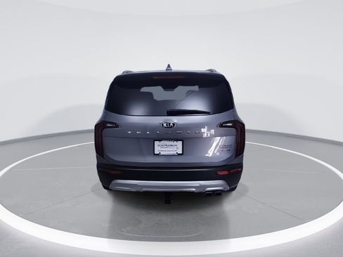 Used 2020 Kia Telluride S FWD image 7