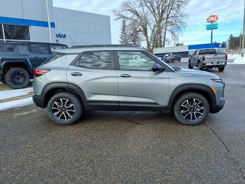New 2026 Chevrolet TrailBlazer ACTIV w/ Convenience Package AWD/4WD image 2