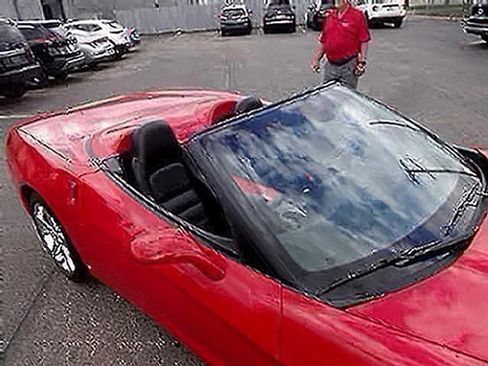 Used 2007 Chevrolet Corvette Convertible w/ Preferred Equipment Group RWD image 15
