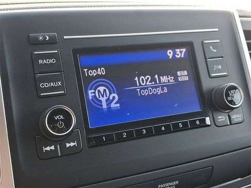 Used 2018 Honda Ridgeline Sport image 16