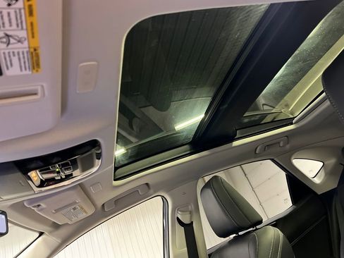 Used 2024 Lexus NX 300h AWD w/ Luxury Package image 21