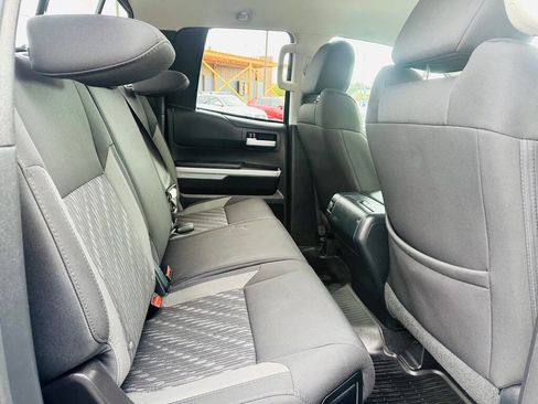 Used 2018 Toyota Tundra SR5 w/ TRD Off Road Package image 16