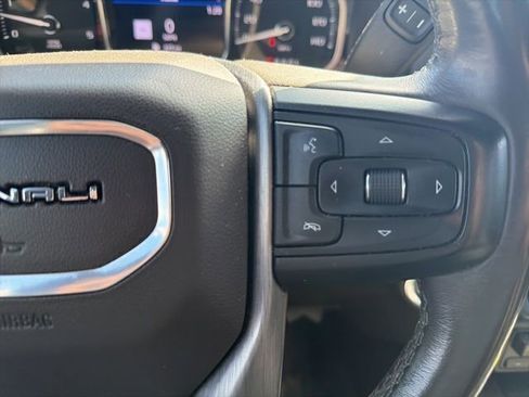 Used 2020 GMC Sierra 2500 Denali w/ Denali Ultimate Package image 15