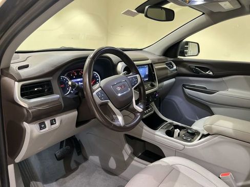 Used 2020 GMC Acadia SLT image 9