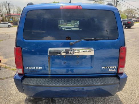 Used 2009 Dodge Nitro SLT image 6