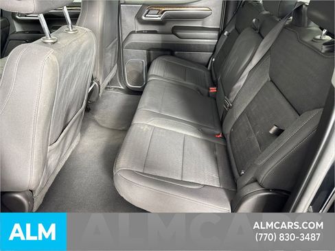 Used 2023 GMC Sierra 1500 Elevation image 24