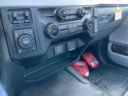 New 2025 Ford F350 XL w/ XL Chrome Package image 82