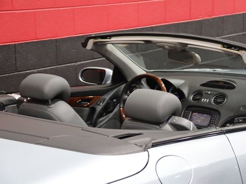 Used 2006 Mercedes-Benz SL 500 image 10