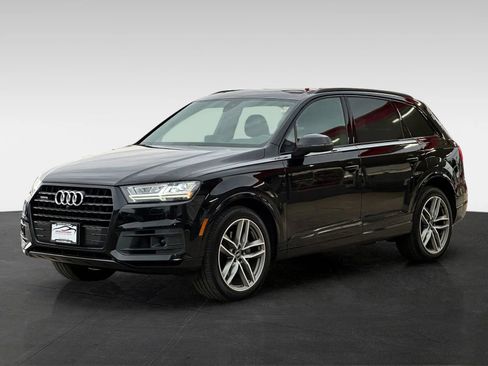 Used 2018 Audi Q7 3.0T Prestige w/ Prestige Package AWD/4WD image 3