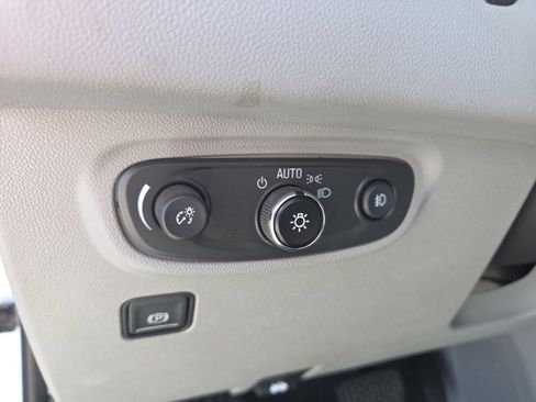 Used 2021 GMC Terrain SLT w/ LPO, Floor Liner Package FWD image 27