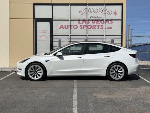 Used 2023 Tesla Model 3 Standard Range RWD image 6